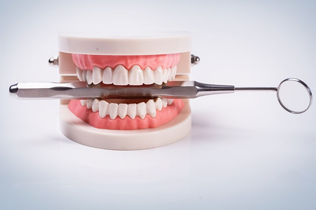 dentures-min